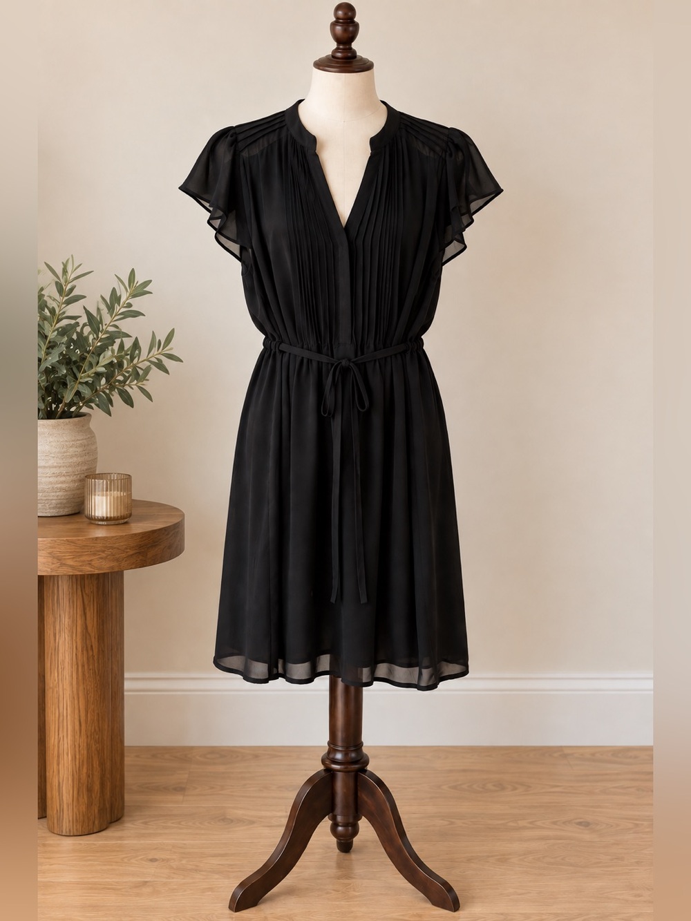 H&M Black Chiffon Pintuck V-Neck Tie Waist Dress M Office Chic Minimalist